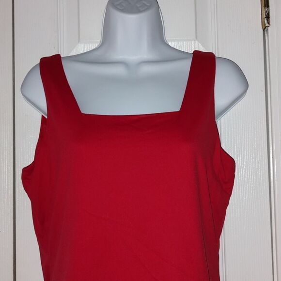 Boutique Essentials camisole tank red sleeveless top Sz M - Picture 3 of 5